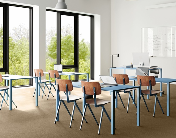 Classroom contract carpet AXA